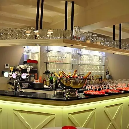 Hotel Ara Dune De Panne
