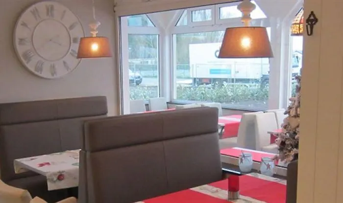 Hotel Ara Dune De Panne